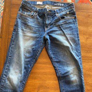 Gap boyfriend jeans - excellent condition